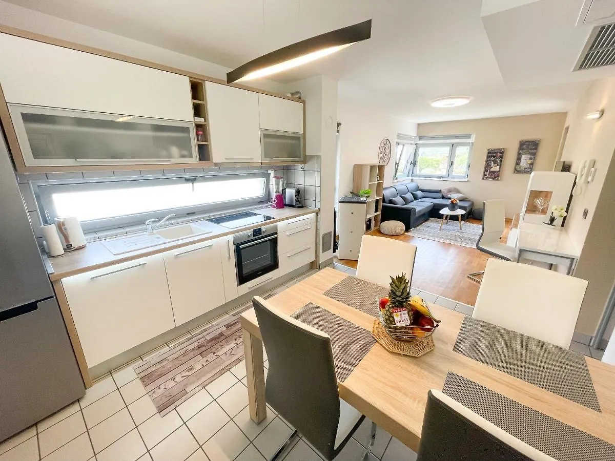 Apartment Wats Rovinj